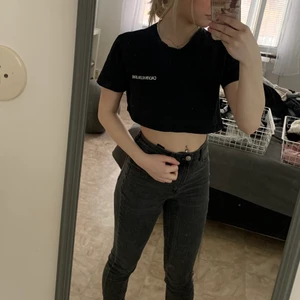 Calvin Klein jeans  - Svart tröja från calvin Klein,säljer då den inte är min stil längre,inga skador eller liknande 