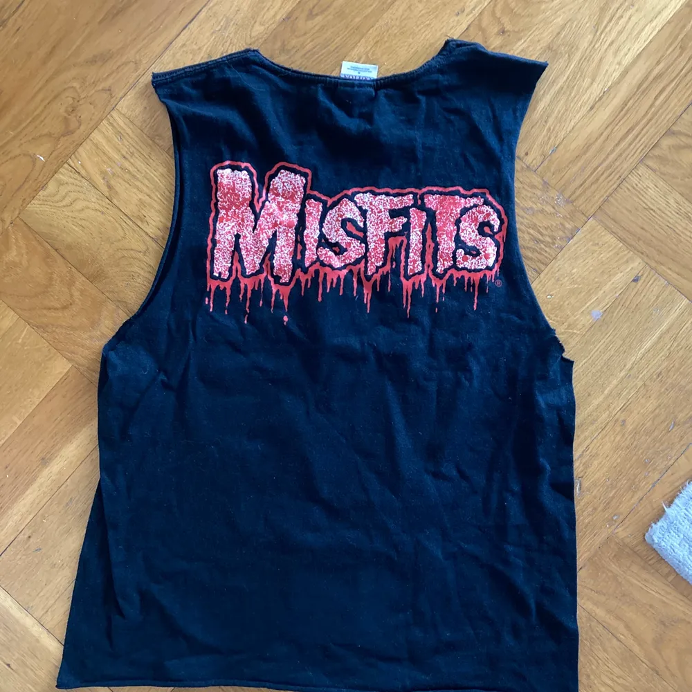Misfits bandtröja size S. T-shirts.