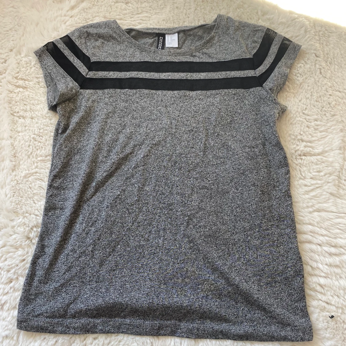 H&M, grå, T-shirt - 90