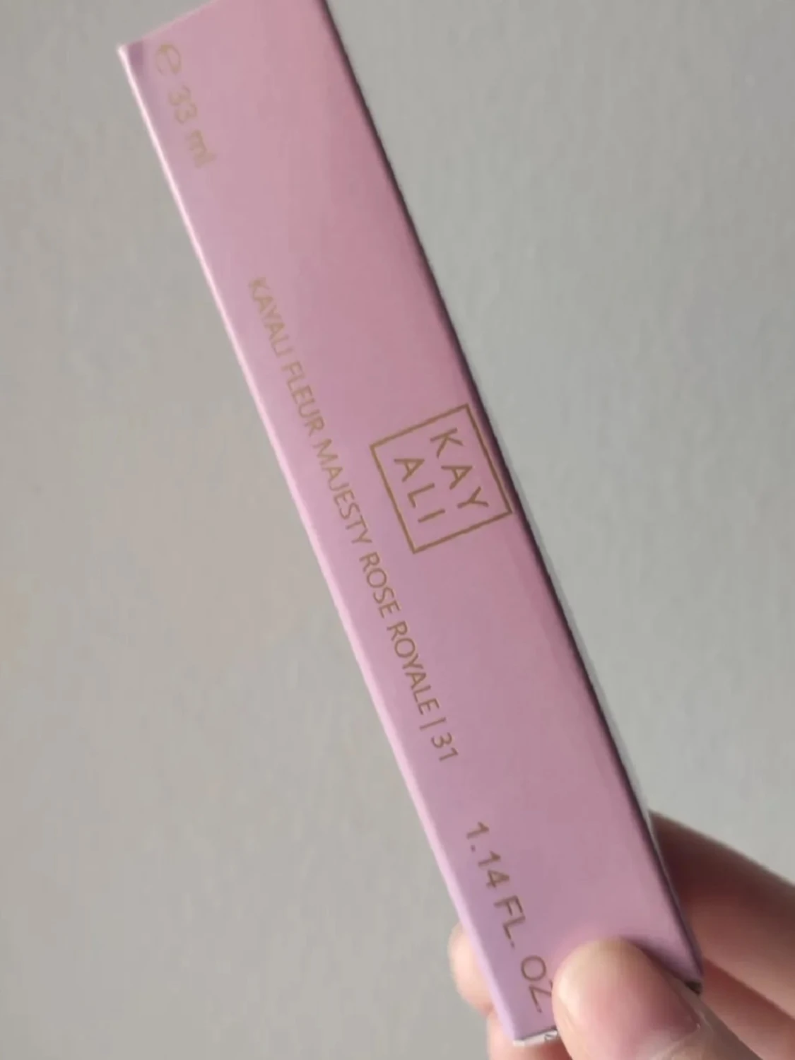 Kayali Fleur Majesty Rose Royale - 2