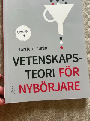 Vetenskapsteori för nybörjare - Kurslitteratur, mycket bra skick! 