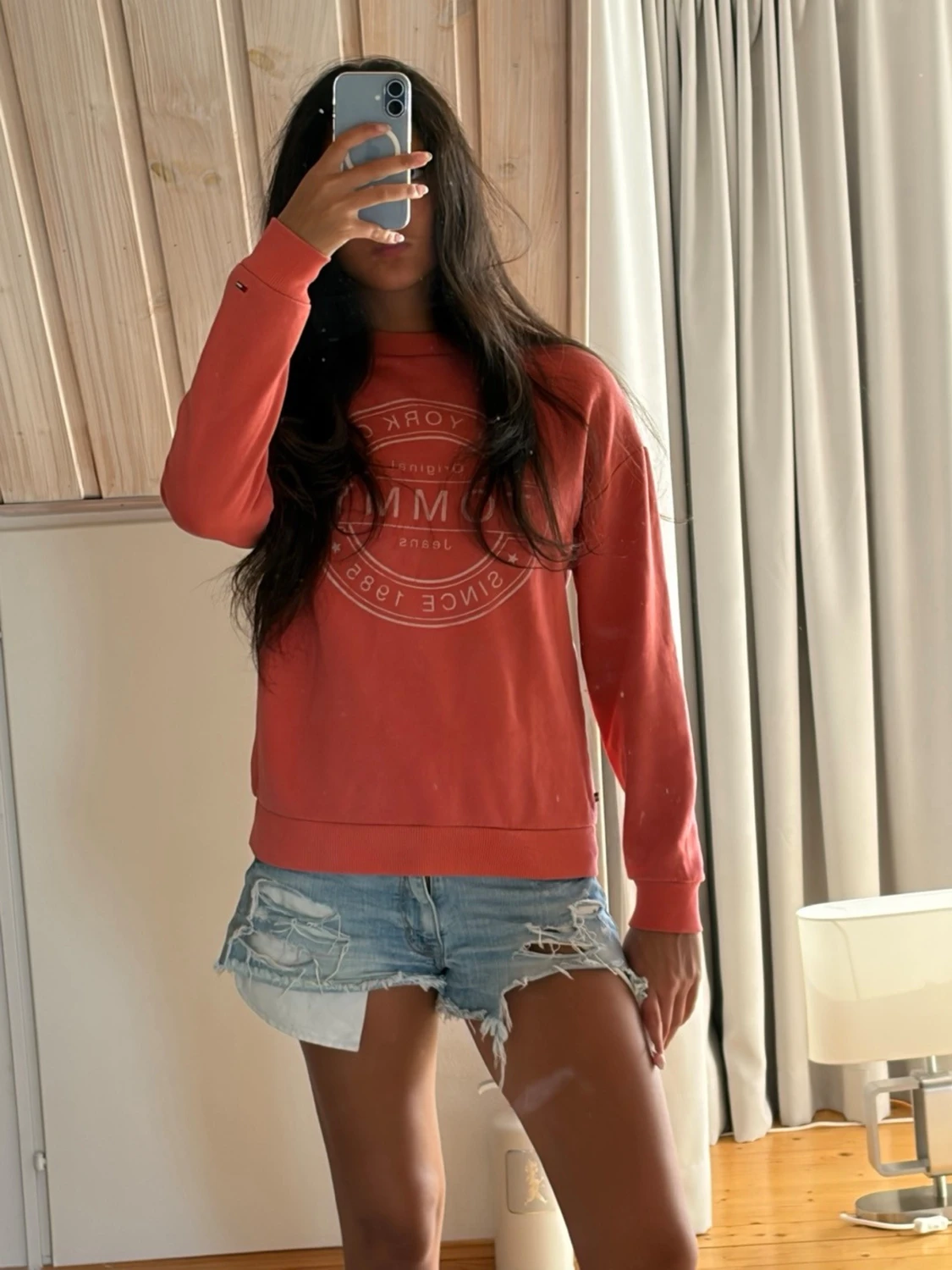 Tommy jeans sweatshirt - 1