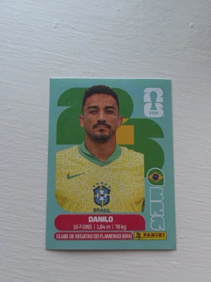 Danilo FIFA Panini sticler - Säljer Danilo FIFA Panini sticker från detta VM 2026🤍🇧🇷⚽️