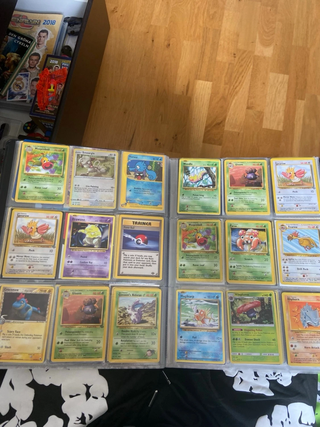 Pokémonkort samling i pärm - 3