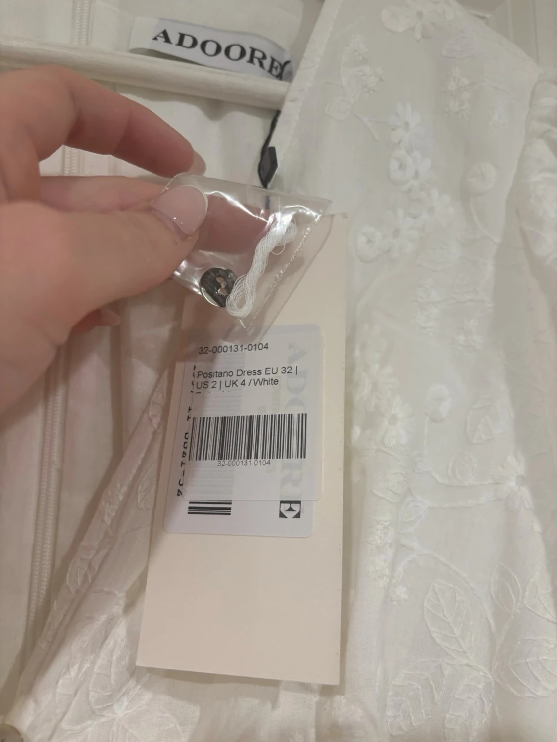 Helt ny vit långklänning från Adoore - 2