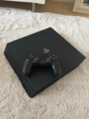 Ps4 - Allt på bilderna kommer med