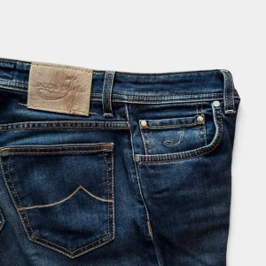 Jacob Cohën 688 | 30 - Snygga jeans från Jacob Cohën i grymt skick | Finns även att köpa på carlinofashion.se -> gratis frakt över 1000kr