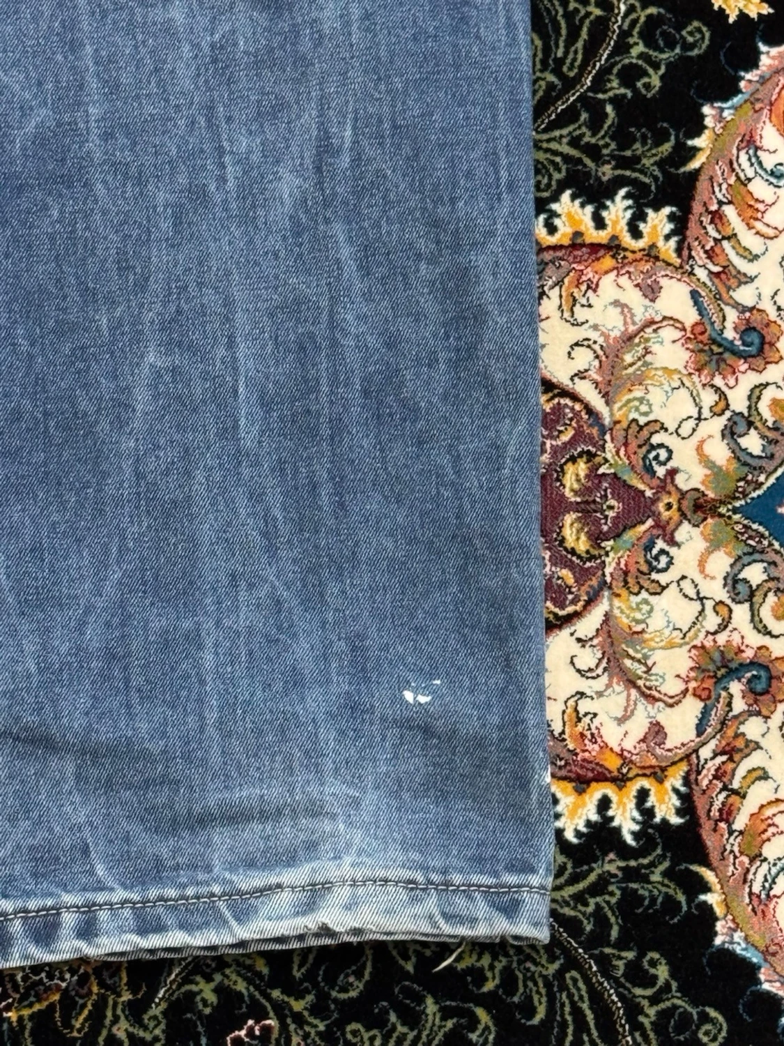 Blå raka jeans med slitningar - 6