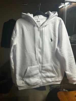  Ralph Lauren, Zip up  -  Helt ny Ralph Lauren, aldrig använd storlek M