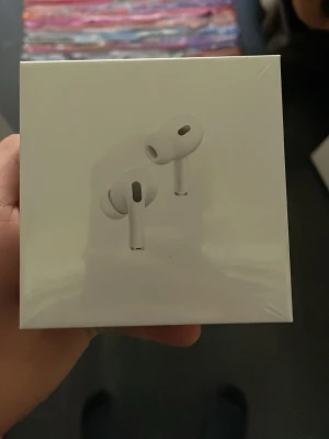 Hörlurar - Bluetooth hörlurar med noise canceling 