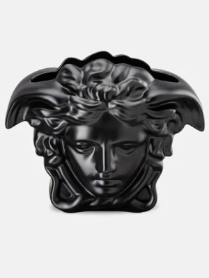 Svart Medusa-vas från Versace - Säljer då jag råka beställa 2st.🙃Svart vas i form av Medusas huvud från Versace. Vasen är tillverkad i porslin och är 9cm. Levereras i oöppnad orginalförpackning. 