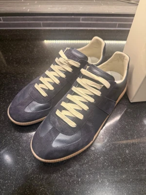 Margiela gats - Mina margiela gats som är i bra skick, använt fåtal gånger då jag säljer dom eftersom dom är för små på mig nu.