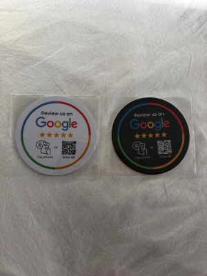 2 Google recension NFC - Google Review NFC Sticker ⭐️📱  Gör det enkelt för dina kunder att lämna en Google-recension! Med NFC + QR-kod kan kunden bara hålla mobilen mot stickern eller skanna QR-koden och direkt lämna en recension. Jag kopplar den till din butik innan jag fraktar⚠️⚠️⚠️⚠️ Perfekt för restauranger, frisörer, butiker och andra företag som vill få fler Google-recensioner ⭐️  Enkel • Smidig • Professionell 📦 Kan skickas eller hämtas.                              Mötas upp i Göteborg ⚠️⚠️⚠️⚠️