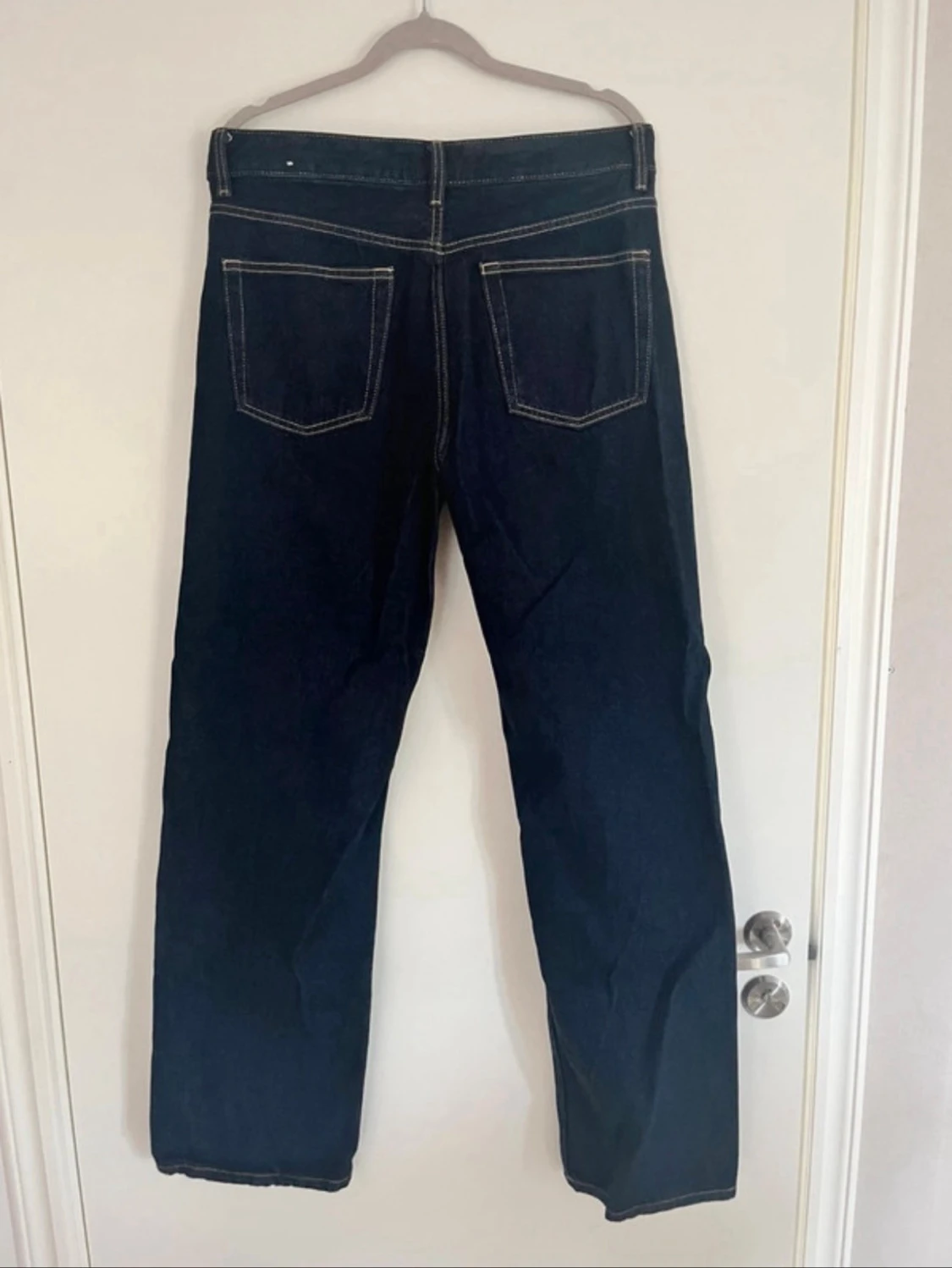 Mörkblå raka jeans- MANGO - 1