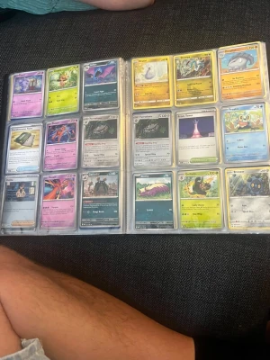 Pokémon kort - En pärm pokémonkort