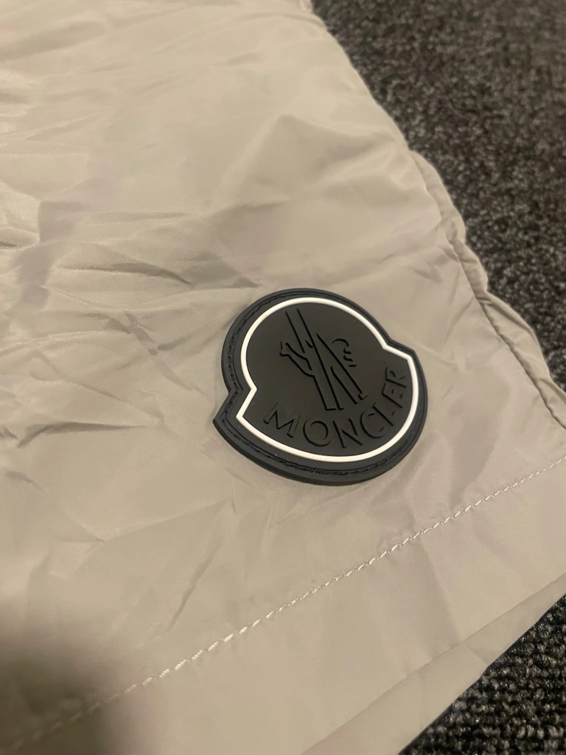 Beige Moncler shorts med snörning - 3