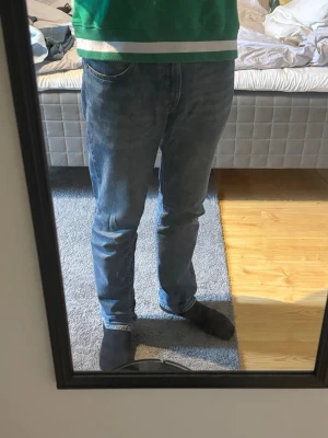 Levi’s 511 - Levis 511 i mycket bra skick. Storlek 32/32. Skriv vid fundering!