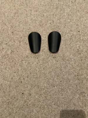 Mini benskydd sköna och effektiva - Bra skick för alla åldrar bra att ha under fotbollsmatcher