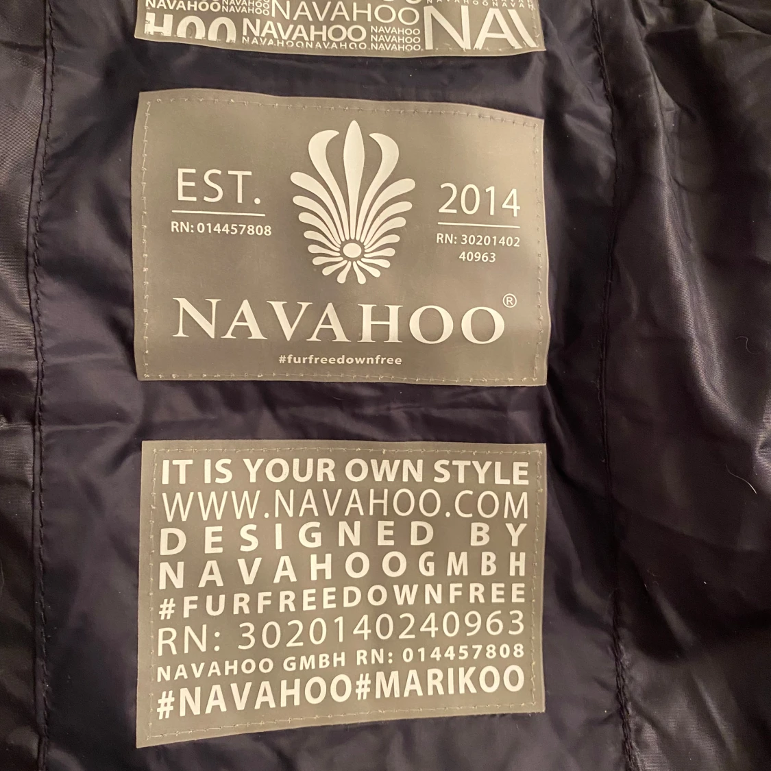 Mörkblå dunväst från Navahoo - 4