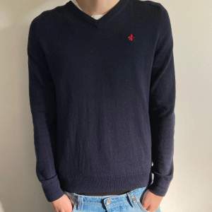 | Morris 100% merinoull tröja | Storlek: M (sitter som S) | Skick: 9/10 | Active Essentials