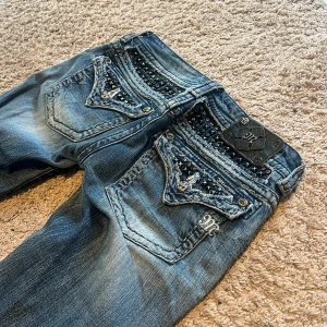 Miss Me jeans  - Säljer dessa miss me jeans snygga jeans💕pris kan diskuteras 