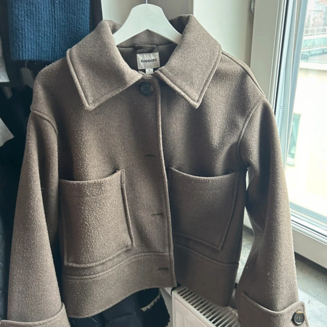 Brun kappa från Kappahl  - 1