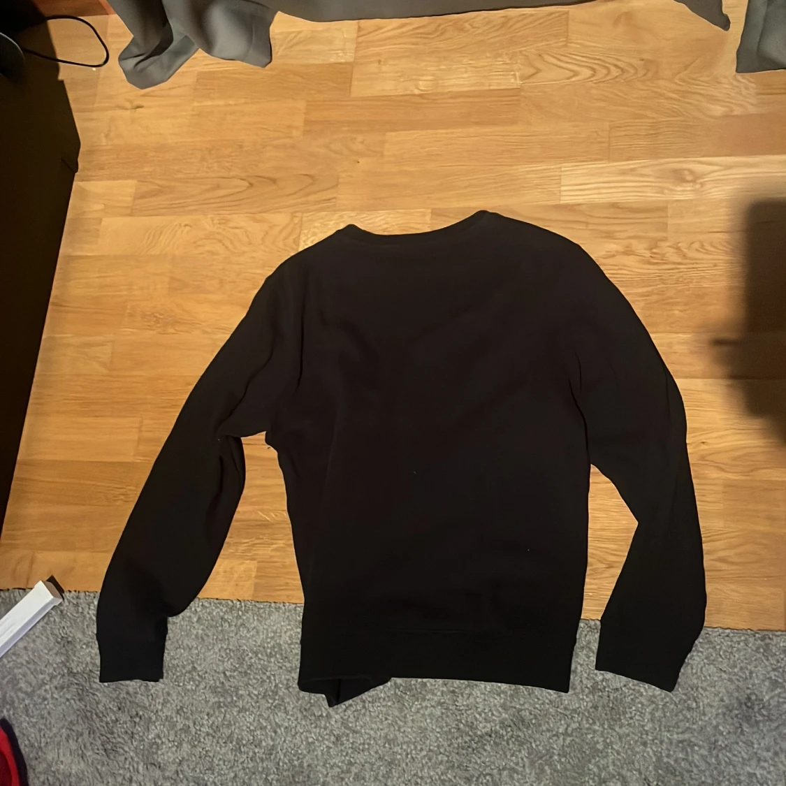 Svart sweatshirt från Blend, storlek L - 1