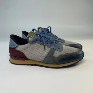 Valentino Rockrunners skor - Skick 9/10 storlek 43