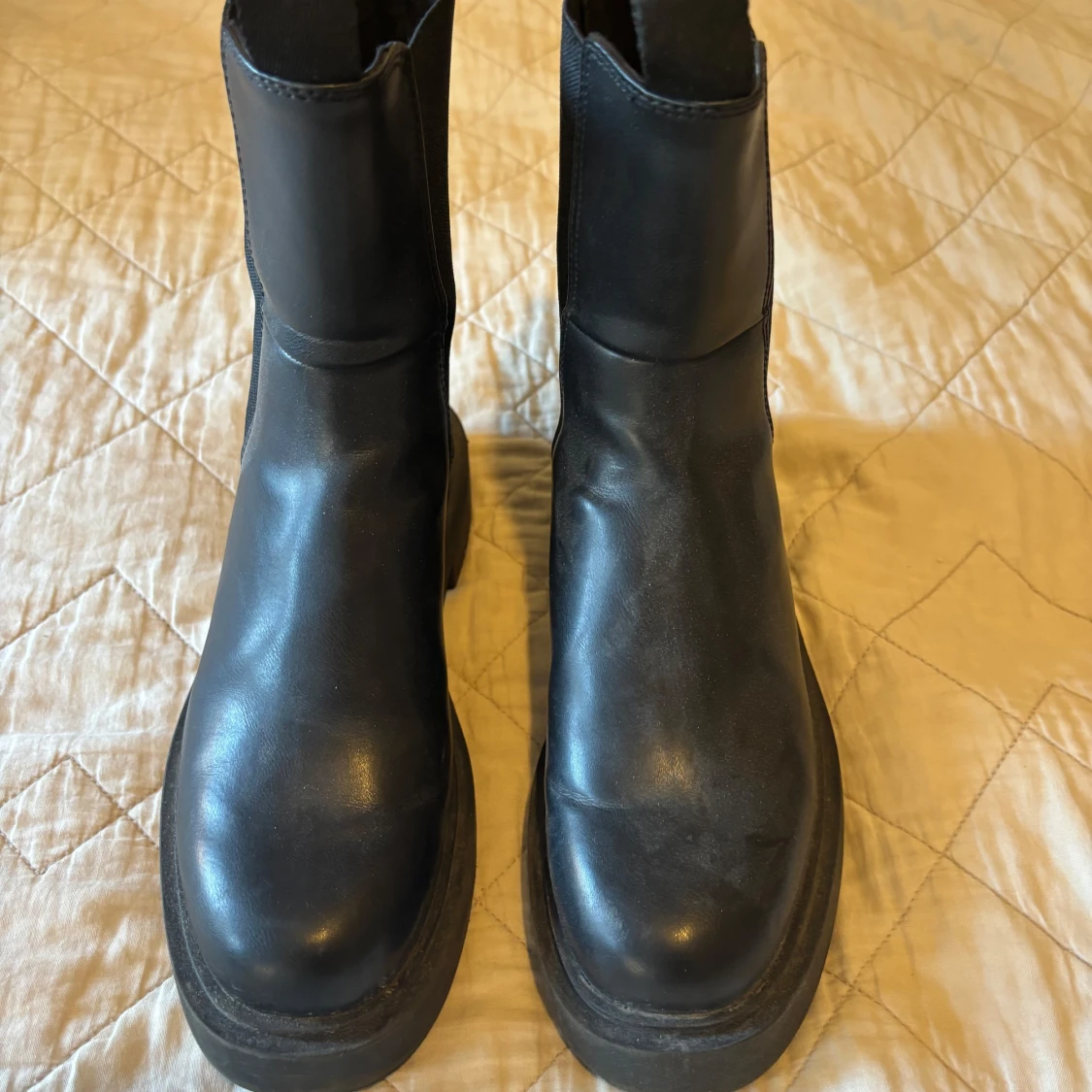Svarta chelsea boots från H&M