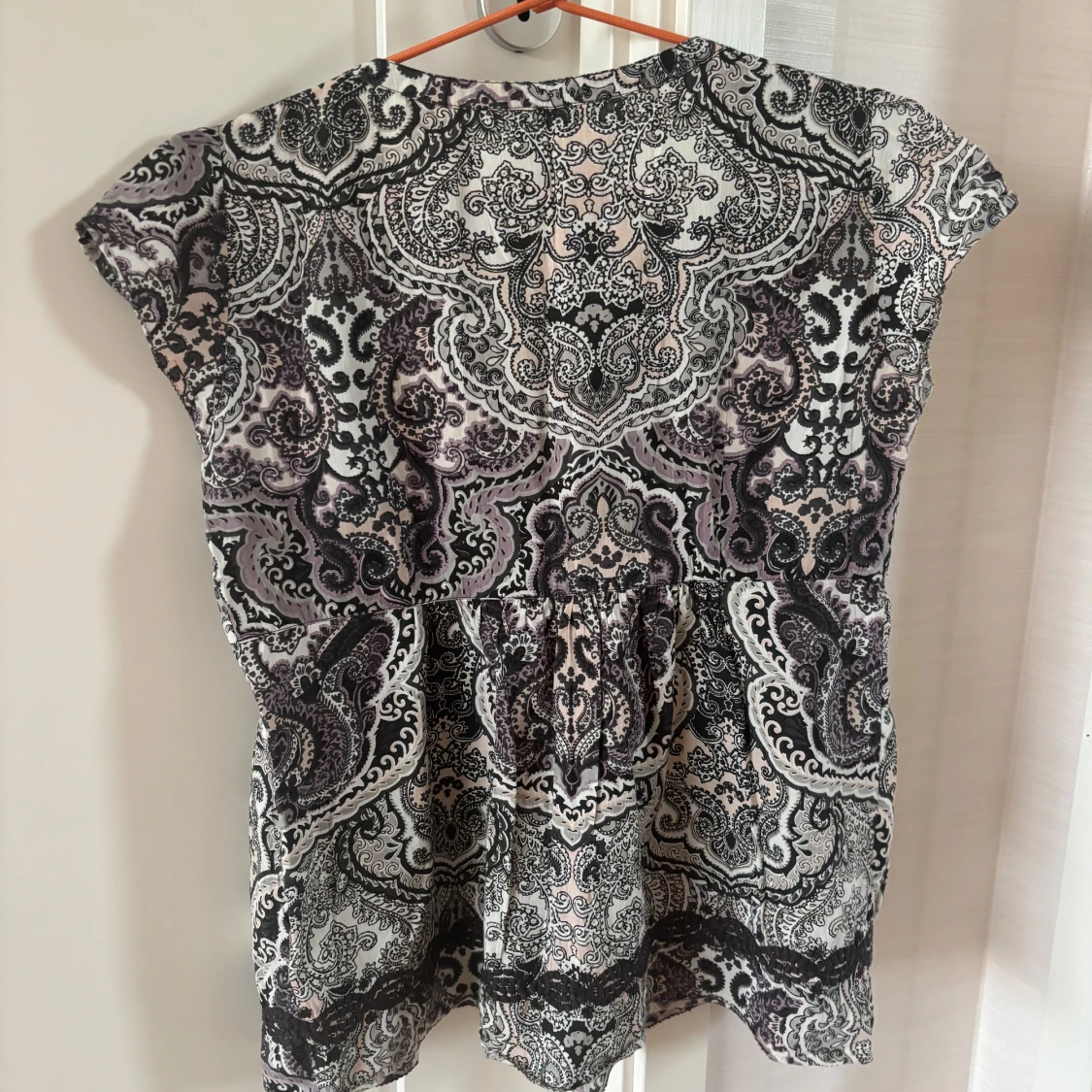 Mönstrad blus från Odd Molly - 1