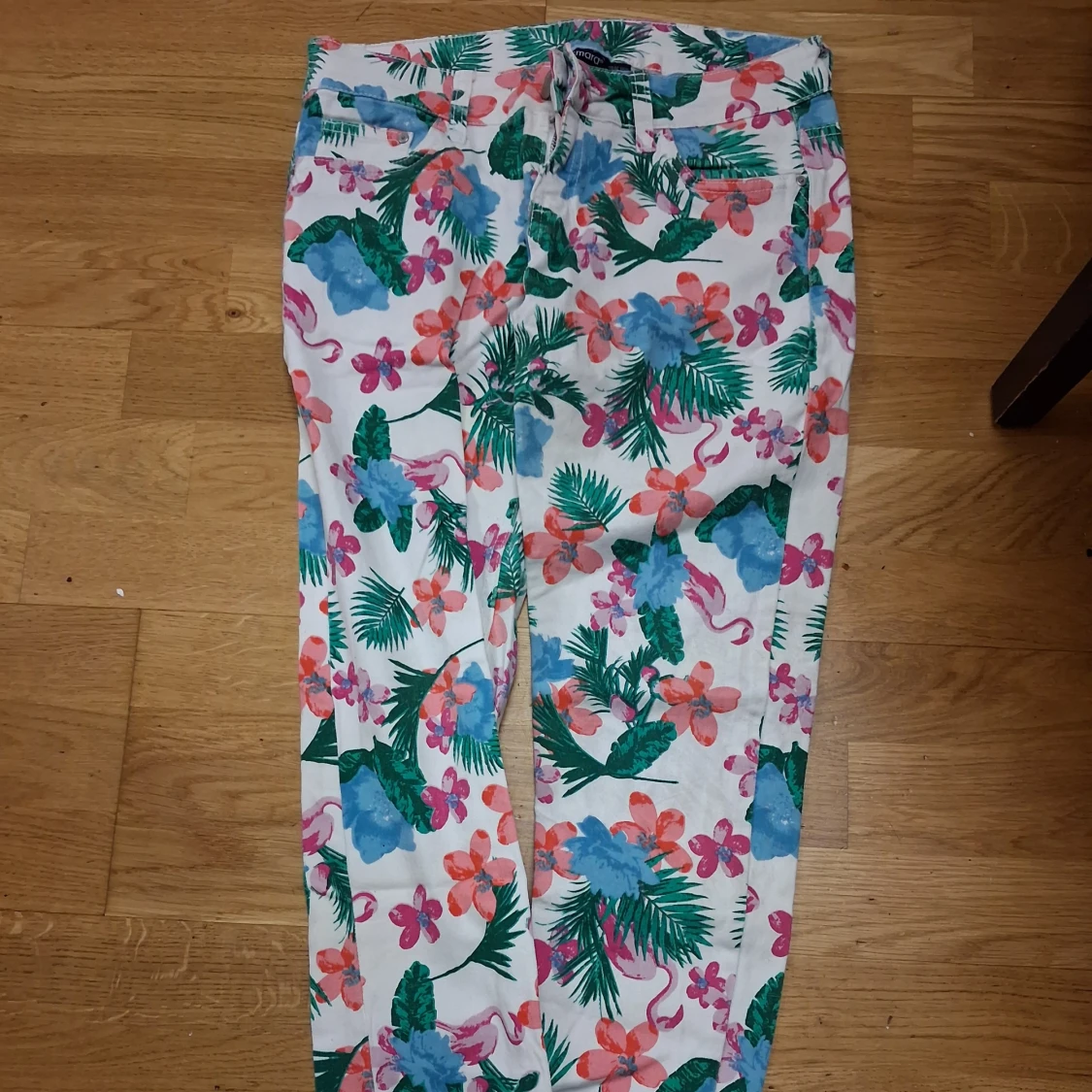 Blommiga byxor från Esmara - 1