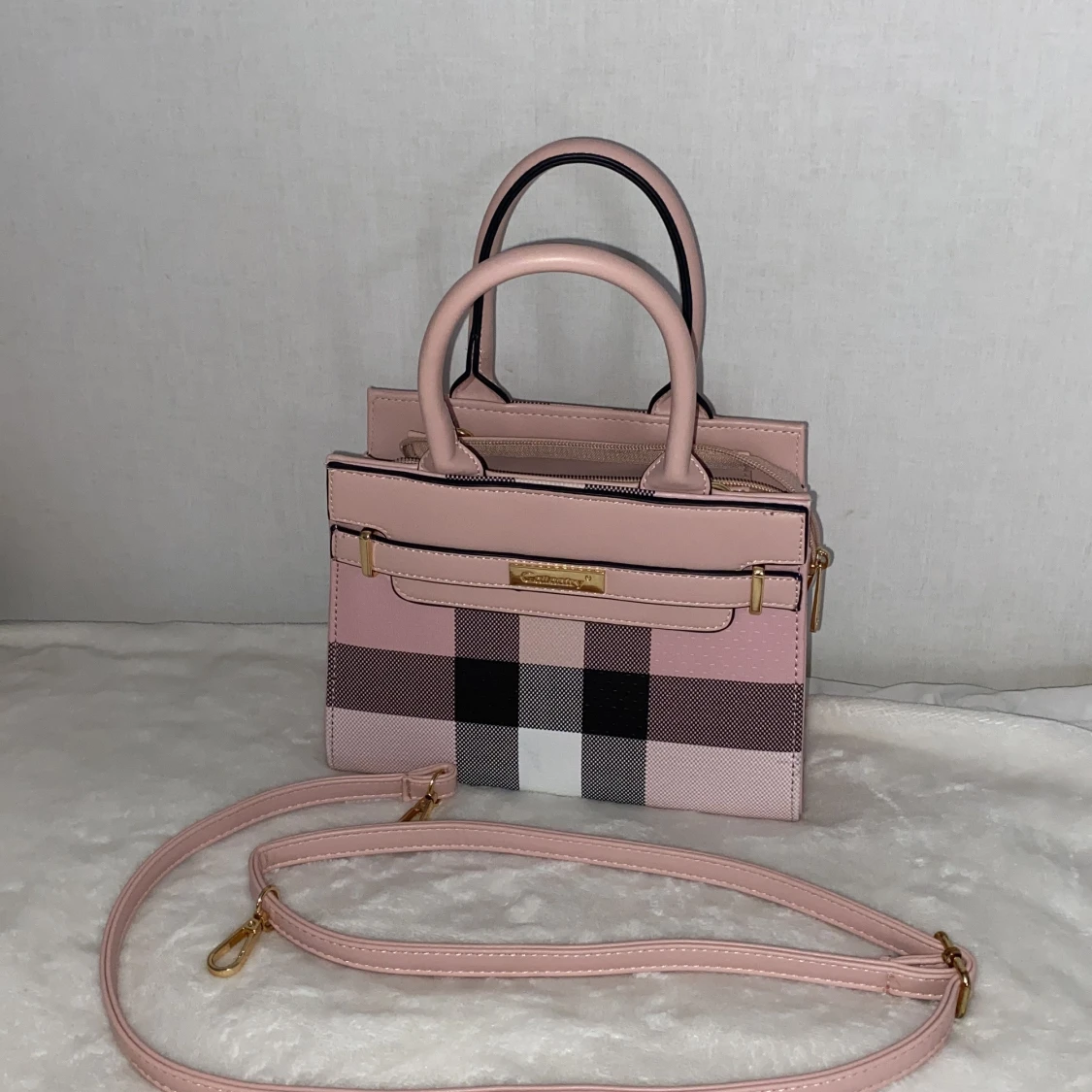 Rutig rosa handväska med axelrem - 2