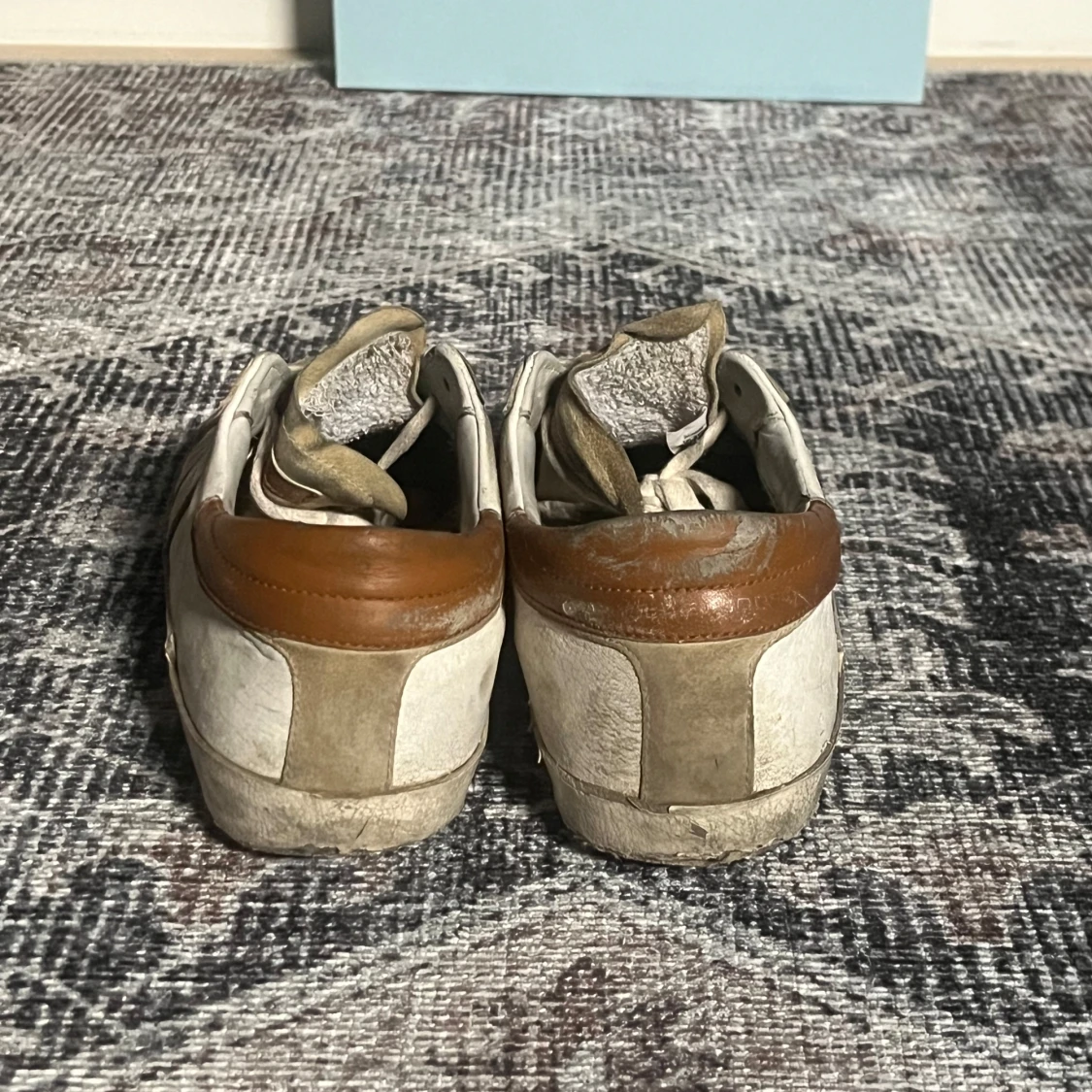 Beige sneakers från Philippe Model - 2