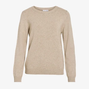 Beige stickad tröja - beige stickad tröja från vila! Använd max 2 gånger så väldigt bra skick, säljer pga att jag inte tycker jag passar i den särskilt bra! Storlek S. Nypris: 399💕 skriv för bilder!