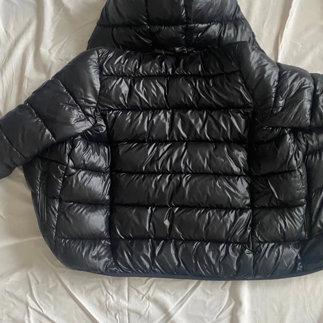 Svart pufferjacka från Save The Duck - 4