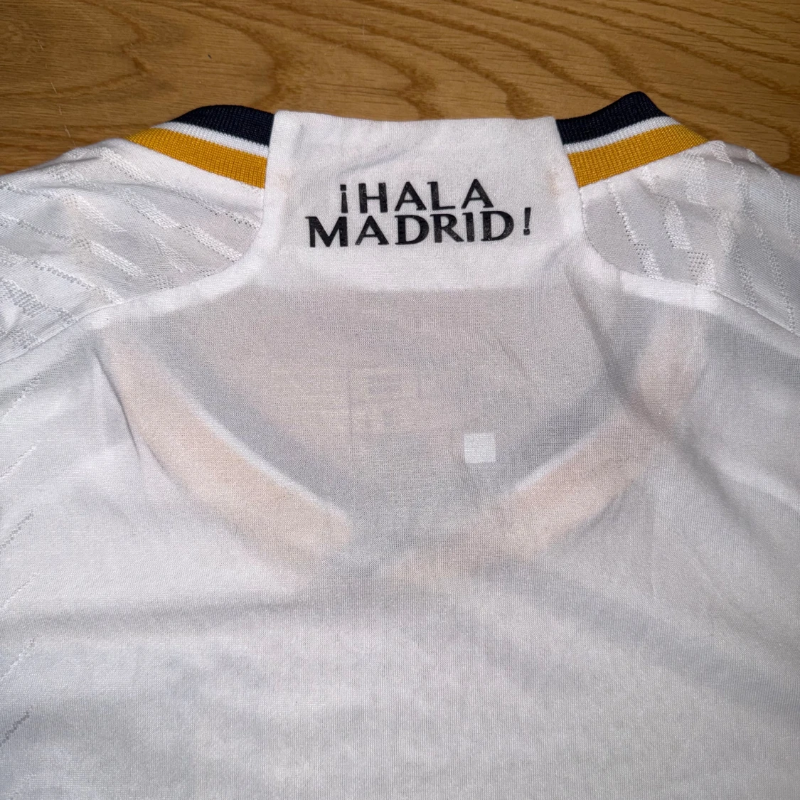 Real Madrid player version 23/24 hemmatröja L - 3