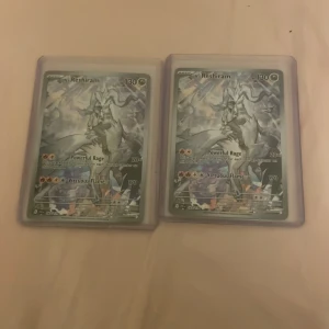 Reshiram Pokémonkort - En för 170 eller båda för 315👍båda är graderings bara