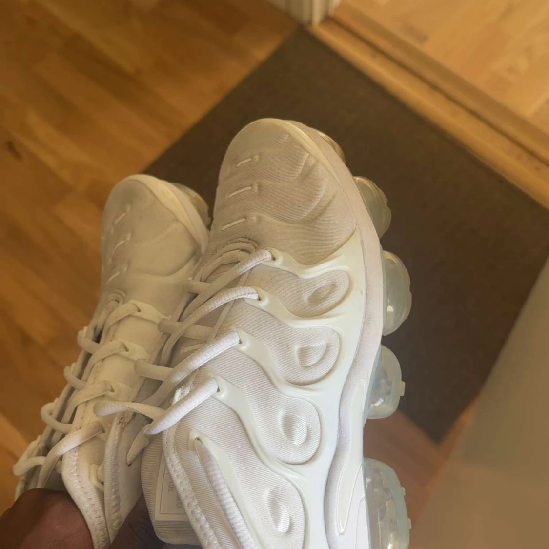 Nike Air Vapormax Plus vita sneakers - 4