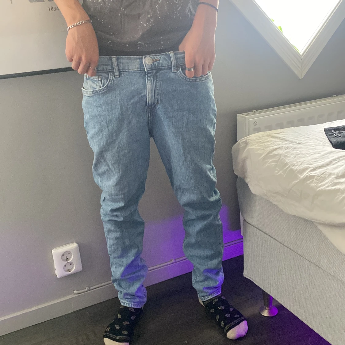 Slim fit ljusblå jeans från H&M