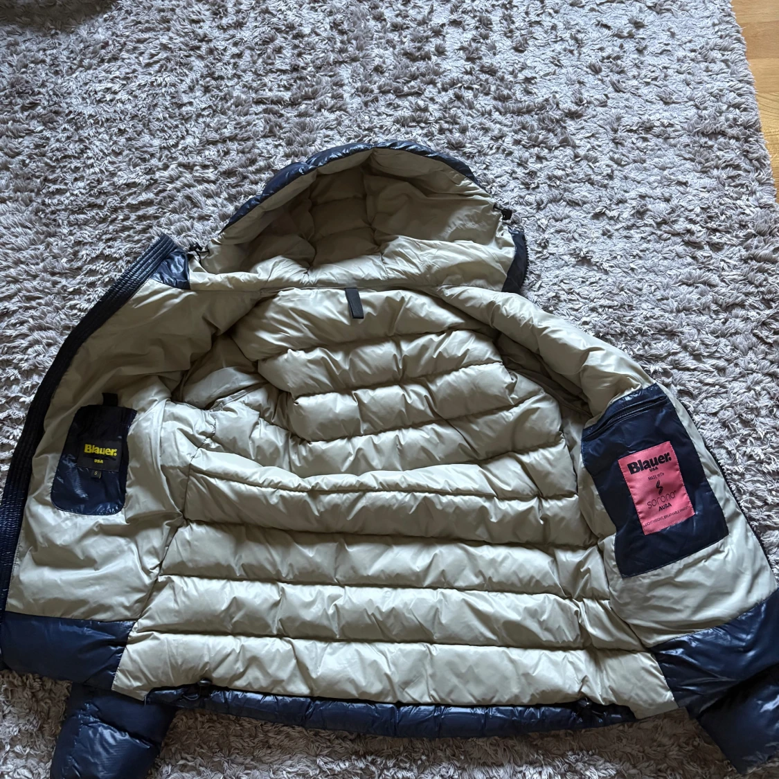 Blå dunjacka med huva från Blauer - 1