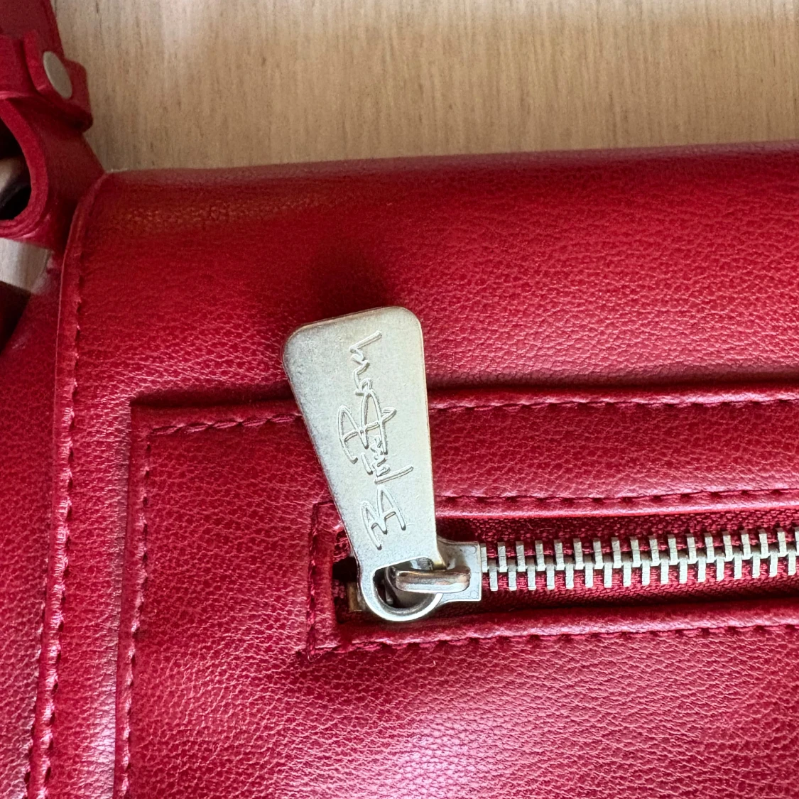 Röd axelväska från Björn Borg - 3