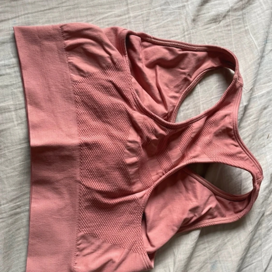 Rosa sporttopp från Exani - 1