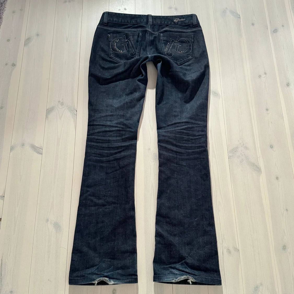 Low bootcut Guess jeans  - 3