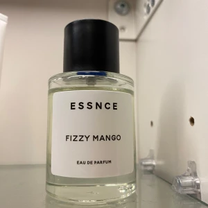 Fizzy mango  - Fizzy mango från Essnce, doftar som en mango&passionsorbet