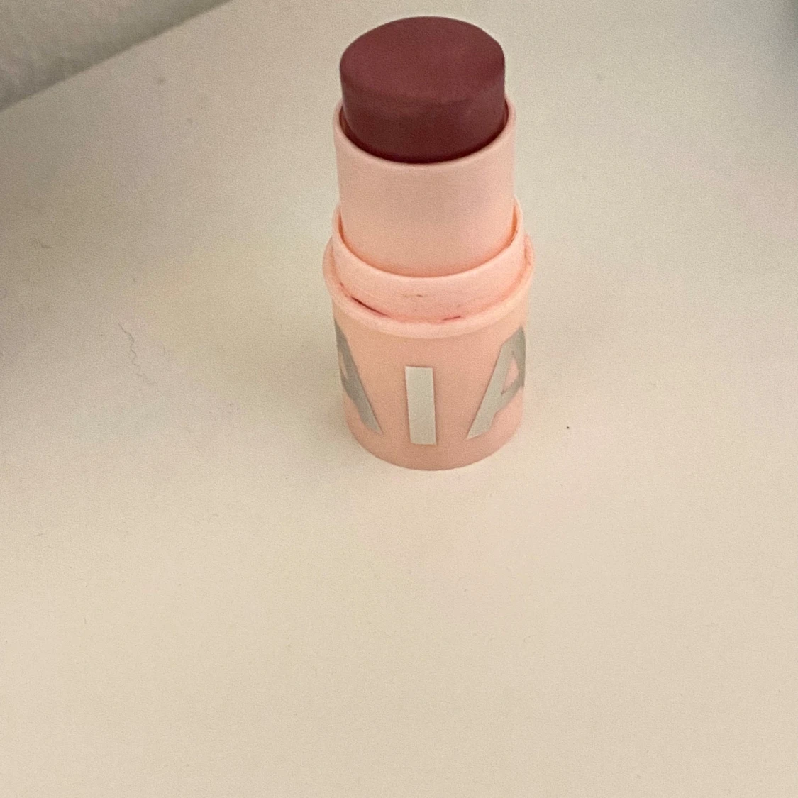 Caia blush stick soft burgundy 