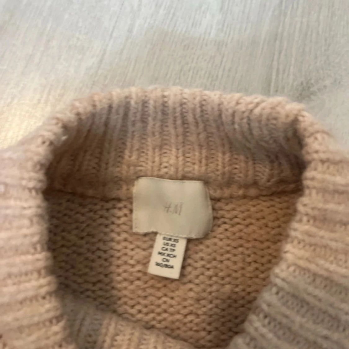 Ljusrosa stickad tröja från H&M - 2