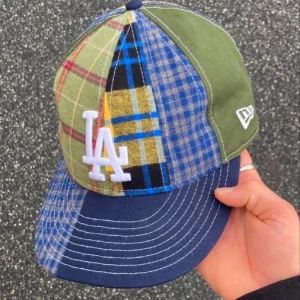 Patchwork keps från New Era med LA-logo - Såld