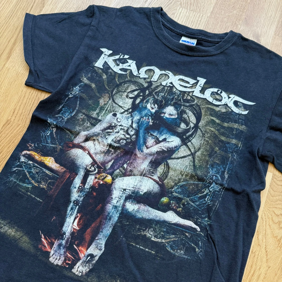 Svart Kamelot band t-shirt size s-m - 1