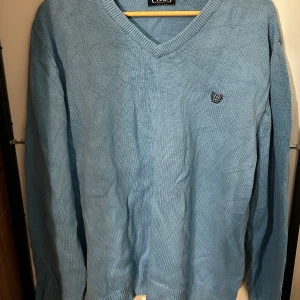 Blue CHAPS Ralph Lauren sweater  - 🎨Irl Colour: Navy  📏UK Size: XXL (please measurements for reassurance)  📐Measurements  Length 71 Shoulder width 54  🧵Material: 100% Cotton  BUY NOW IS ON  Thanks,