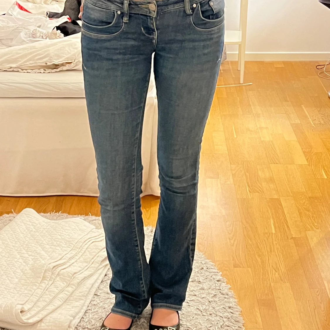 Blå bootcut jeans från LTB - 2